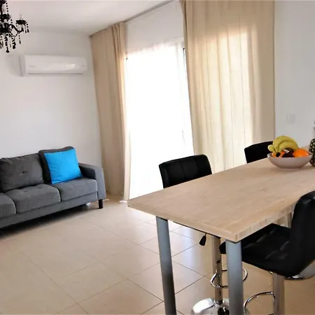Nataliia 303 شقة